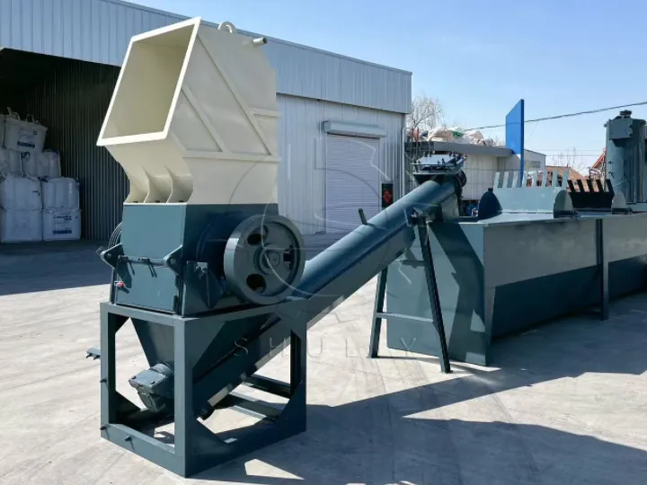 hard plastic crushing machine